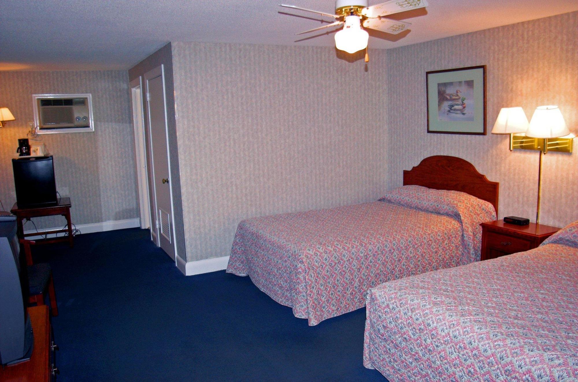 The Carolinian Inn Wilmington Extérieur photo